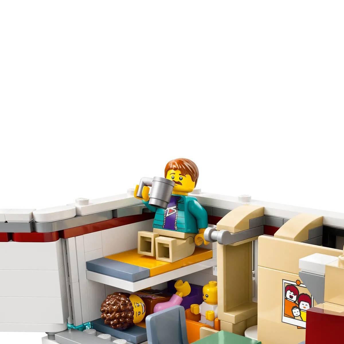 LEGO® CITY Holiday Adventure Camper Van Building Kit