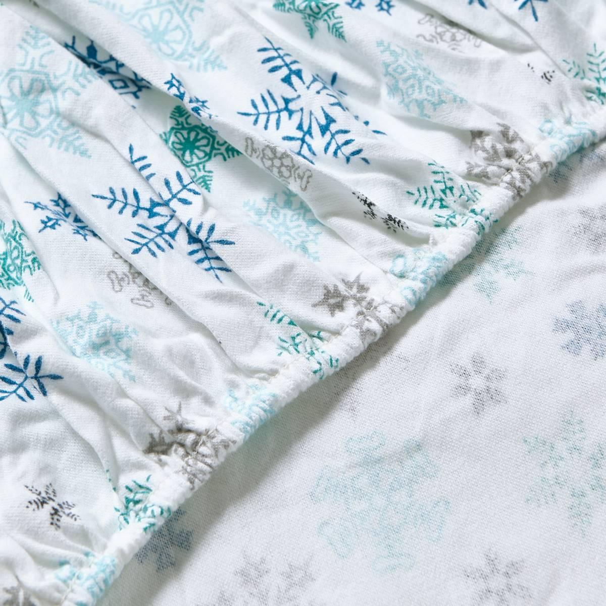 Eddie Bauer Tossed Snowflake Cotton Flannel Sheet Set