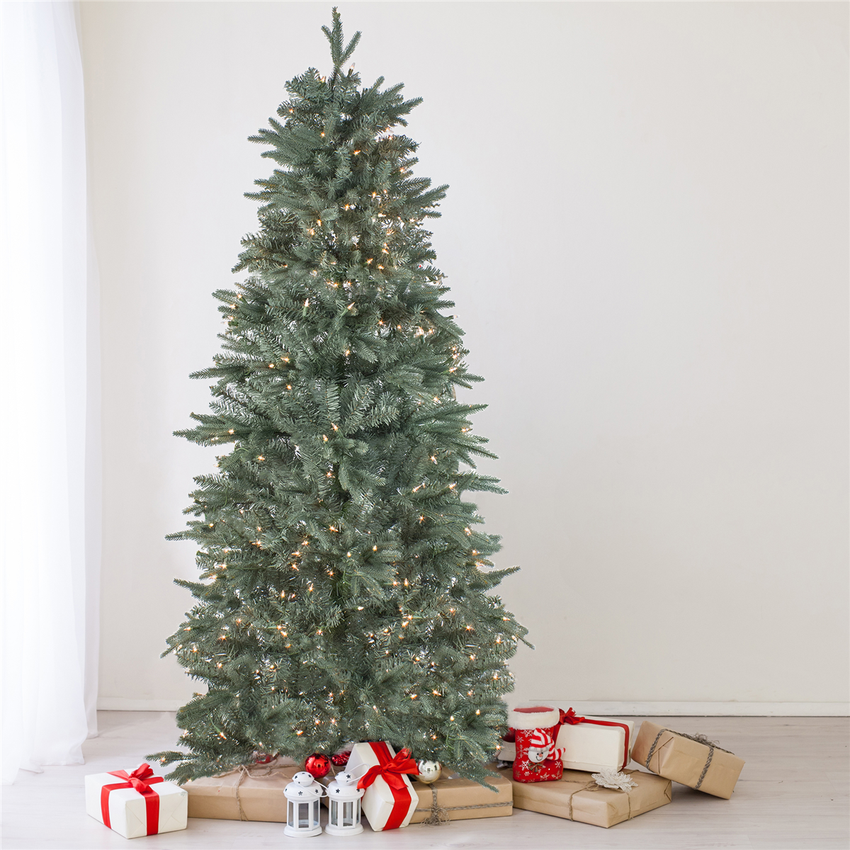 Northlight 6.5ft. Real Touch(tm) Pre-Lit Frasier Christmas Tree