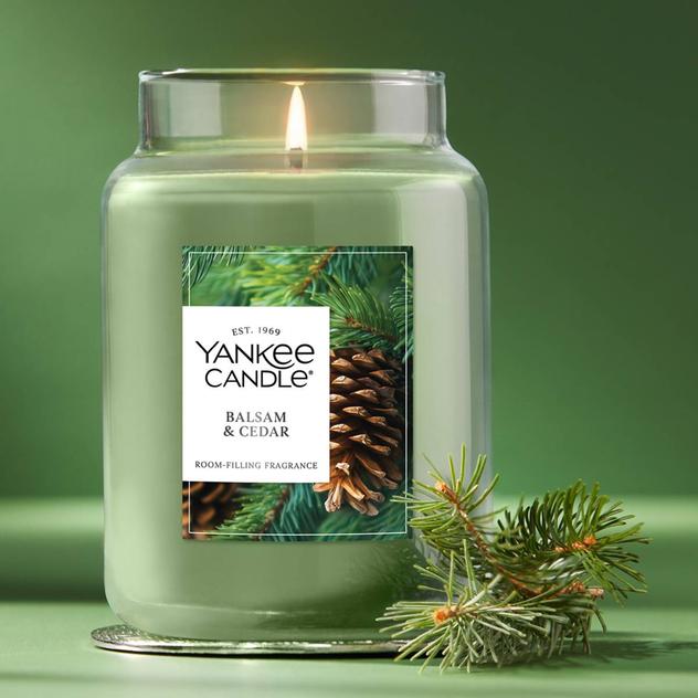 Yankee Candle Signature 22oz. Balsam Cedar Jar Candle