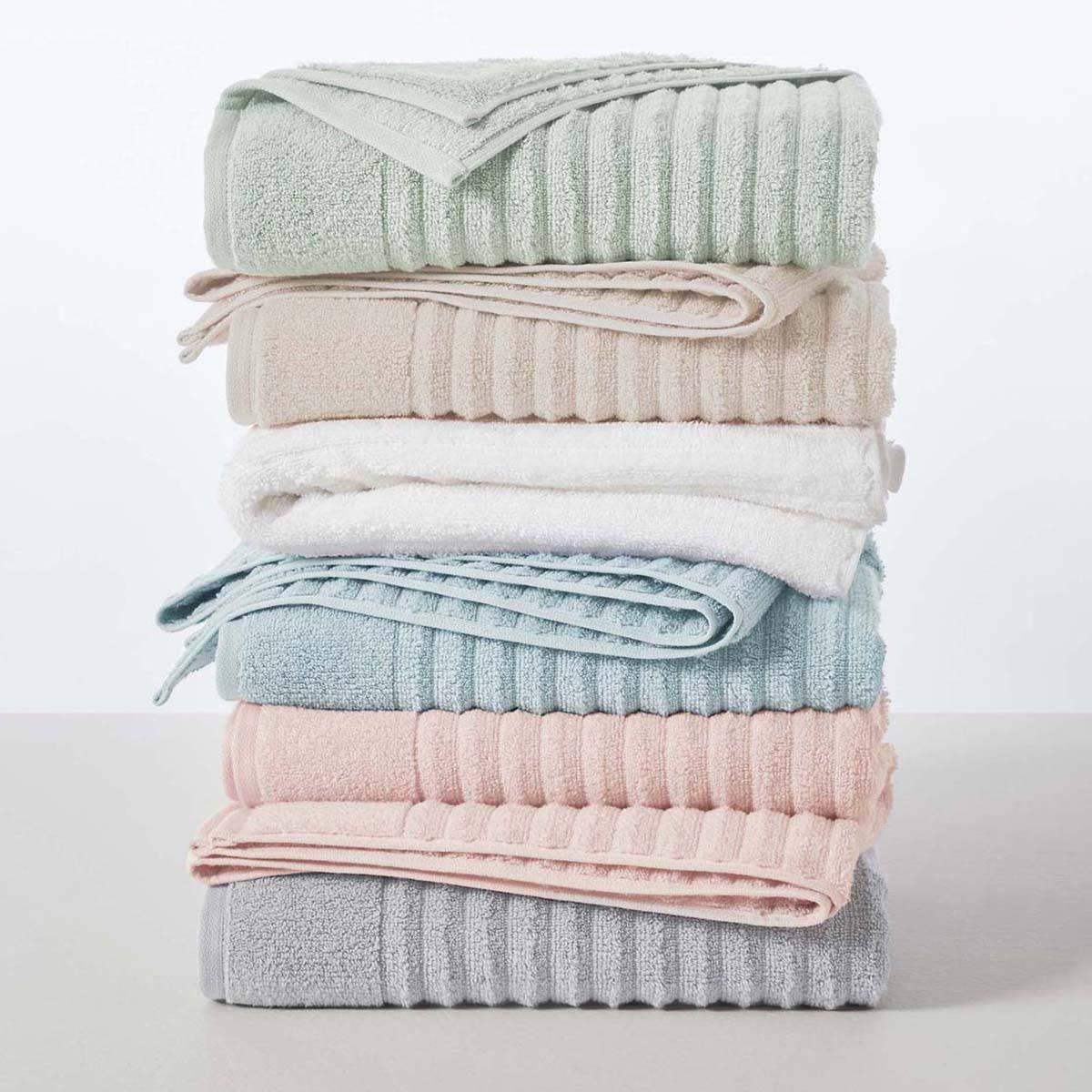 Freshfolds Karina 4pc. Combed Cotton Bath Towel Set