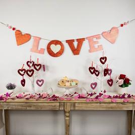 Northlight Seasonal Glittered Valentine''s Day Love Wall Banner