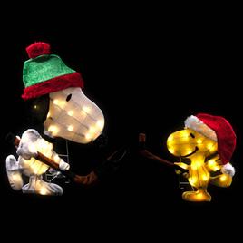 Northlight Seasonal 28in. Snoopy Christmas Outdoor Décor