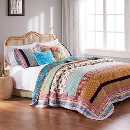 Greenland Home Fashions(tm) Thalia Velvet Quilt Set w/ Pillows