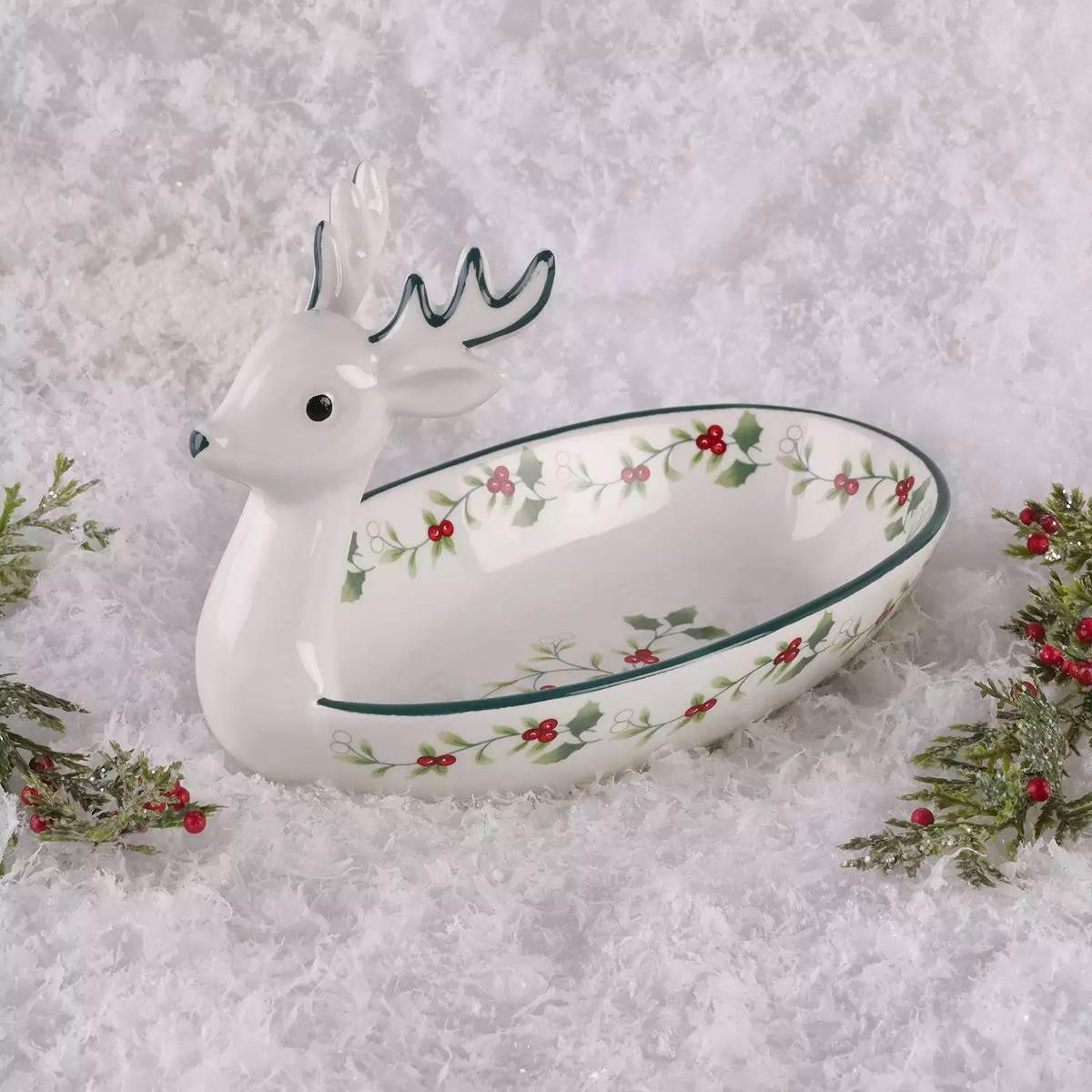 Pfaltzgraff(R) Winterberry 8.5in. Reindeer Candy Dish
