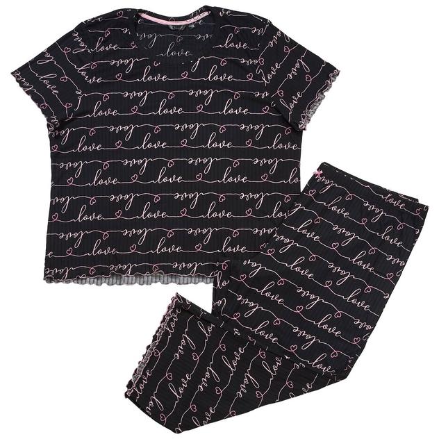 Plus Size Charmour Short Sleeve Love Script Capri Pajama Set