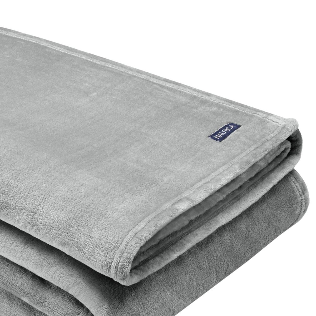Nautica Solid Blanket