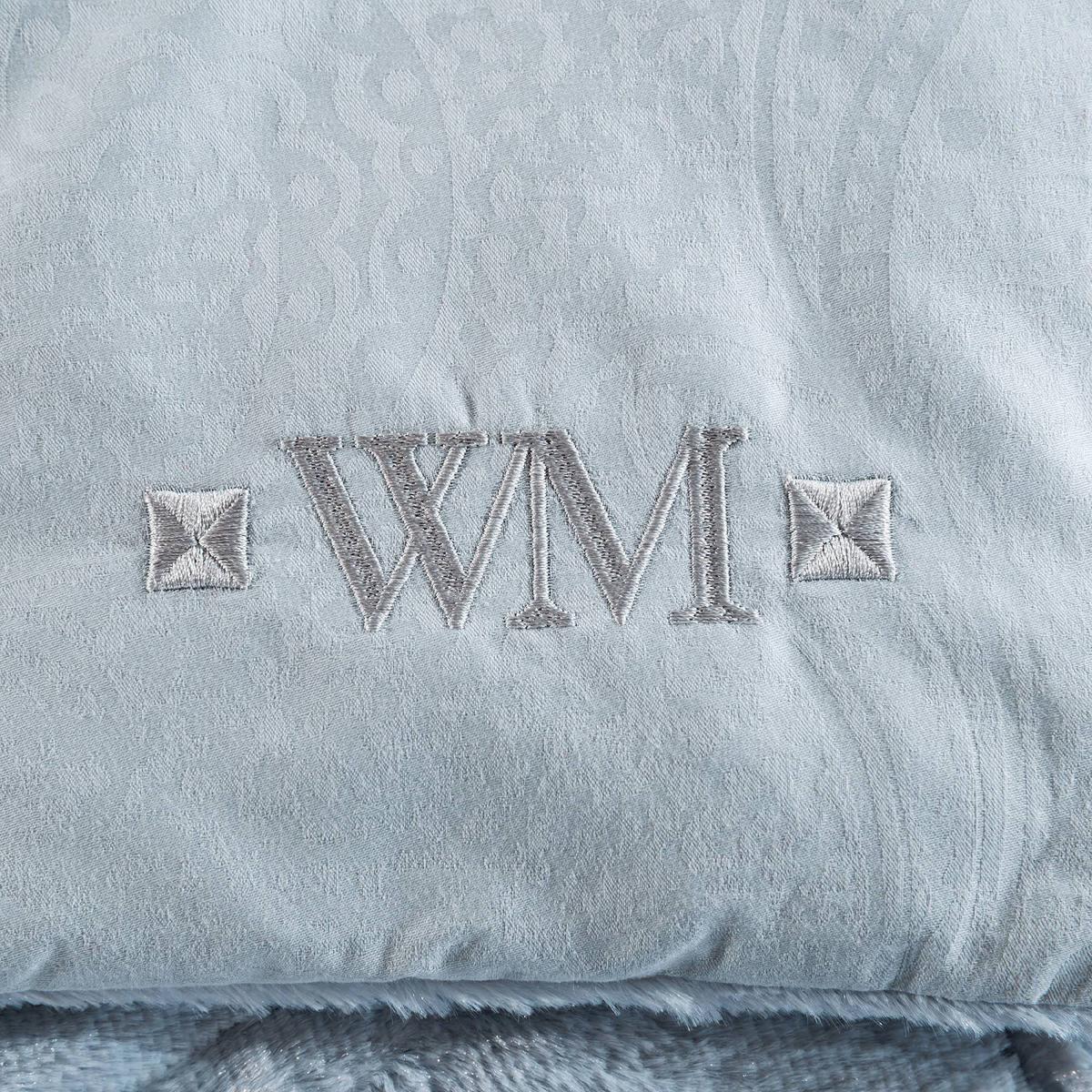Wesley Mancini Cozy Reversible Jacquard Blanket