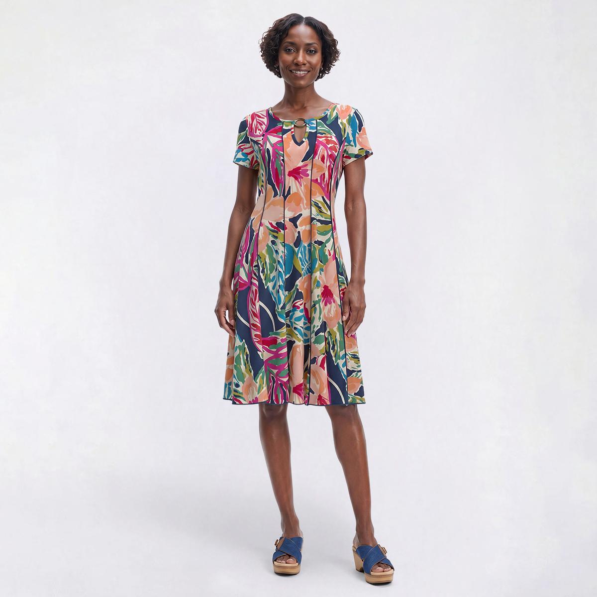 Womens Sami & Jo Keyhole Neck Floral Abstract A-Line Dress