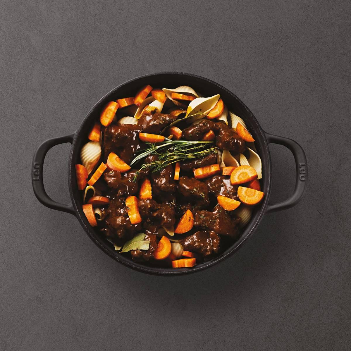 BergHOFF Graphite Enamel Cast Iron 10.25in. Covered Stockpot