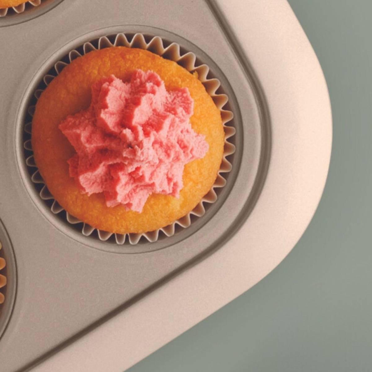 BergHOFF Leo Balance Non-stick Carbon Steel 12-cup Cupcake Pan